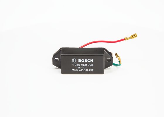 BOSCH Feszültség szabályzó 1986AE0005_BOSCH