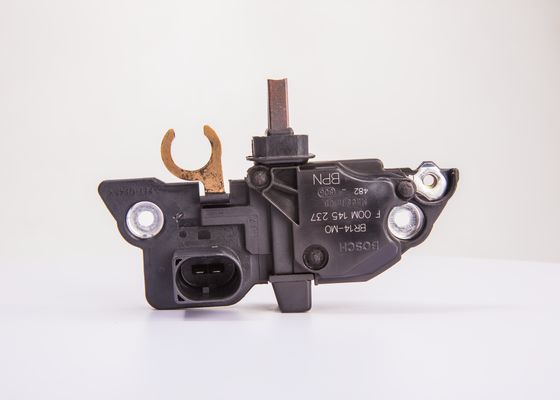 BOSCH Feszültség szabályzó F00M145237_BOSCH