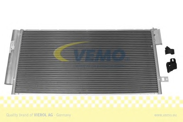 VEMO Klímahűtő V40-62-0033_VEMO