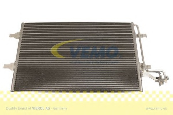 VEMO Klímahűtő V95-62-0011_VEMO