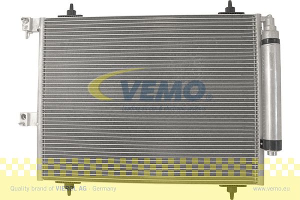 VEMO Klímahűtő V22-62-0008_VEMO